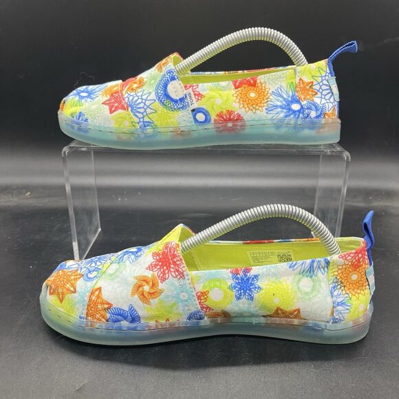 TOMS Alpargata Spirograph Slip On  Youth Size 3 M Casual Shoes 10018085 - Picture 2 of 7